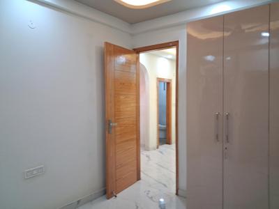 Bedroom Image of 1050 Sq.ft 2 BHK Apartment / Flat for sale in Sector 102 Noida for Rs. 4375000