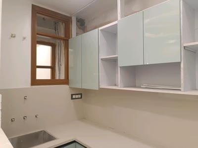 Kitchen Image of 600 Sq.ft 2 BHK Builder Floor for sale in Mahavir Enclave New Delhi for Rs. 5000000