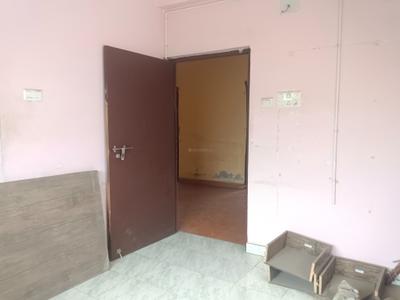 Bedroom Image of 2200 Sq.ft 6 BHK Apartment / Flat for rent in Purba Barisha Kolkata for Rs. 60000