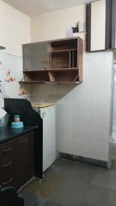 Kitchen Image of 750 Sq.ft 2 BHK Apartment / Flat for rent in Karelibagh Vadodara for Rs. 15000
