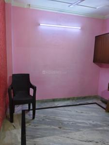 Bedroom Image of 800 Sq.ft 2 BHK Builder Floor for rent in Arjun Nagar New Delhi for Rs. 25000