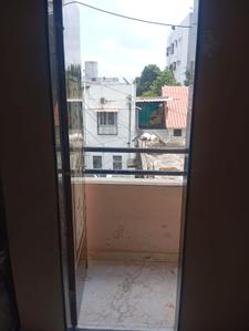 Balcony Image of 650 Sq.ft 1 BHK Independent House for rent in Dhankawadi Pune for Rs. 14000