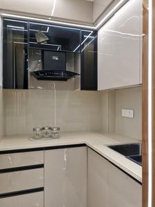 Kitchen Image of 600 Sq.ft 2 BHK Apartment / Flat for sale in Hans Builders Floor, Dwarka Mor New Delhi for Rs. 3700000