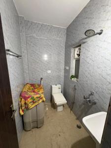 Bathroom Image of 2992 Sq.ft 2 BHK Apartment / Flat for rent in Ashiana Greens, U.I.T. Bhiwadi for Rs. 20000