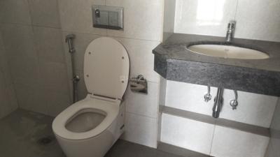 Image of 2088 Sq.ft 3 BHK Apartment / Flat for rent in Godrej Woods, Sector 43, Noida for Rs. 85000
