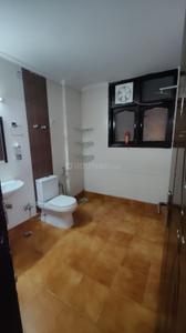 Bathroom Image of 2600 Sq.ft 4 BHK Apartment / Flat for rent in Manesar Gurgaon for Rs. 30000