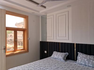Bedroom Image of 600 Sq.ft 2 BHK Builder Floor for sale in Nawada New Delhi for Rs. 3540000