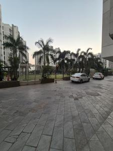 Image of 1705 Sq.ft 3 BHK Apartment / Flat for rent in Darshanam Central Park, Sayajiganj, Vadodara for Rs. 33000