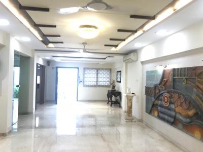 Hall Image of 8500 Sq.ft 5 BHK Villa for sale in Juhu Mumbai for Rs. 450000000