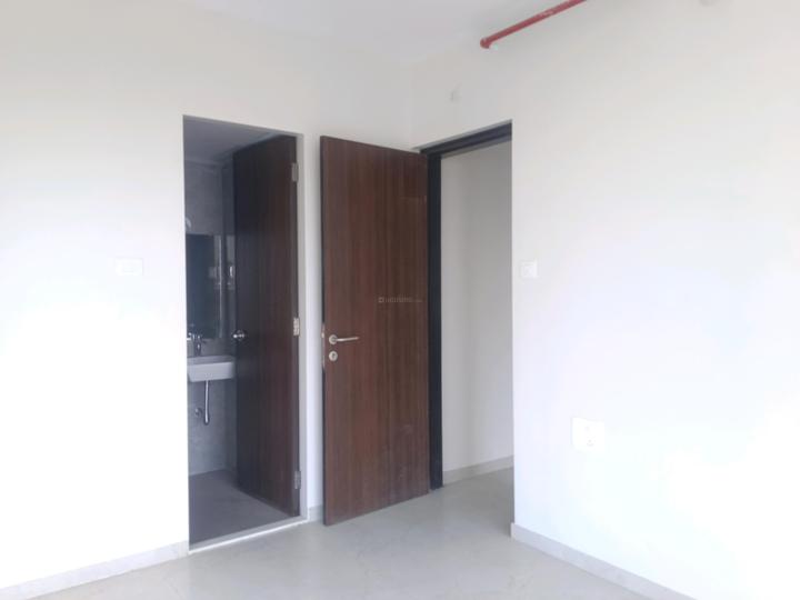 Dosti Oro 67 Main Image 1