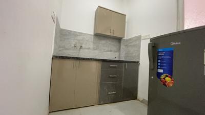 Kitchen Image of 350 Sq.ft 1 RK Builder Floor for rent in Mahalakshmi Nagar Indore for Rs. 14000