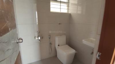 Bathroom Image of 550 Sq.ft 1 BHK Builder Floor for rent in Bommanahalli Bengaluru for Rs. 22000