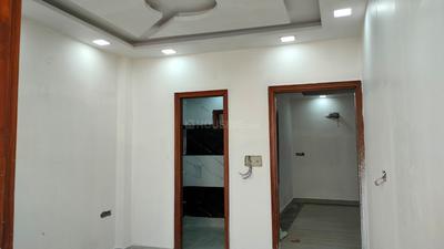 Bedroom Image of 900 Sq.ft 3 BHK Builder Floor for sale in Shastri Nagar New Delhi for Rs. 8600000