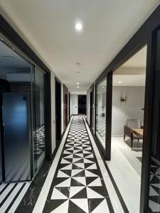 Balcony Image of 3600 Sq.ft 4.5 BHK Penthouse for sale in Green Park New Delhi for Rs. 180000000