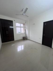 Hall Image of 2400 Sq.ft 4 BHK Apartment / Flat for sale in Amrapali Silicon City, Sector 76 Noida for Rs. 26500000