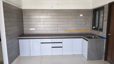 Kitchen Image of 2034 Sq.ft 3 BHK Apartment / Flat for rent in The Centrium, Memnagar Ahmedabad for Rs. 42500