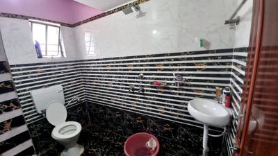 Bathroom Image of 1284 Sq.ft 3 BHK Apartment / Flat for sale in Hamid Nagar Asansol for Rs. 5500000