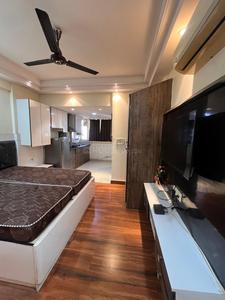 1 RK Independent Builder Floor