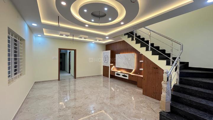 Maharani Avenue, Vadavalli Main Image 1