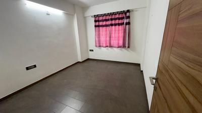 Bedroom Image of 1700 Sq.ft 4 BHK Apartment / Flat for rent in Swagat Agacia, Sargasan Gandhinagar for Rs. 45000