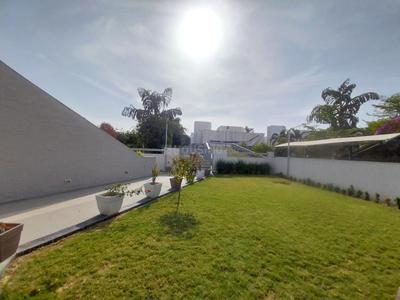 Image of 15000 Sq.ft 4 BHK Villa for sale in Shree Balaji Green Valley, Adalaj, Gandhinagar for Rs. 120000000