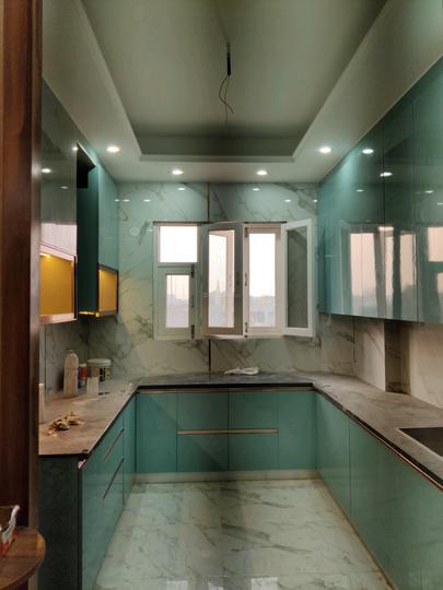 Jjovian Main Image 1