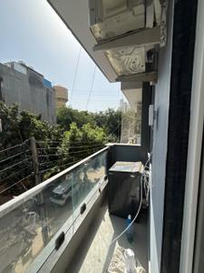 Balcony Image of 650 Sq.ft 1 RK Builder Floor for rent in Sector 27 Gurgaon for Rs. 28500