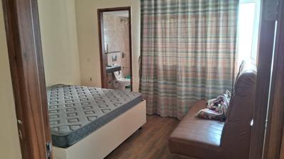 Bedroom Image of 2150 Sq.ft 3 BHK Apartment / Flat for rent in Experion Capital, Gomti Nagar Lucknow for Rs. 80000