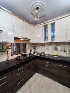 Kitchen Image of 750 Sq.ft 2 BHK Builder Floor for rent in Preet Vihar New Delhi for Rs. 15000