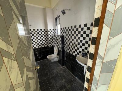 Bathroom Image of 1699 Sq.ft 3 BHK Apartment / Flat for rent in Bariatu Ranchi for Rs. 15999