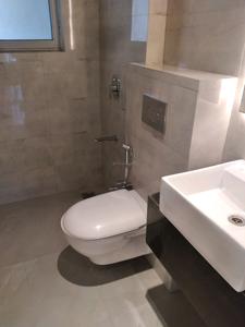 Common Bathroom Image of 2370 Sq.ft 4 BHK Apartment / Flat for sale in Vile Parle East Mumbai for Rs. 93000000