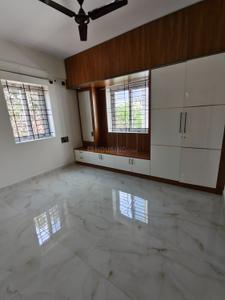 Bedroom Image of 1300 Sq.ft 3 BHK Builder Floor for rent in Singasandra Bengaluru for Rs. 42000