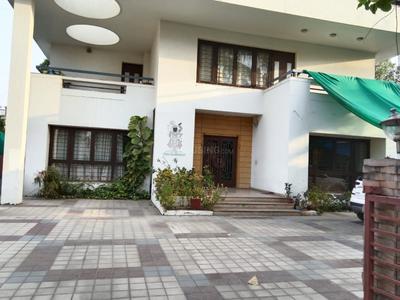 5 BHK Villa
