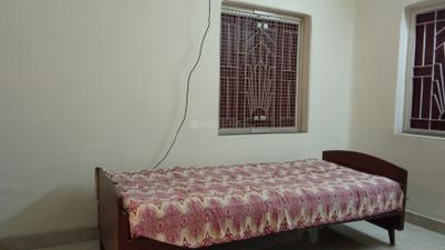 Bedroom Image of 850 Sq.ft 2 BHK Apartment / Flat for sale in Tollygunge Kolkata for Rs. 3800000