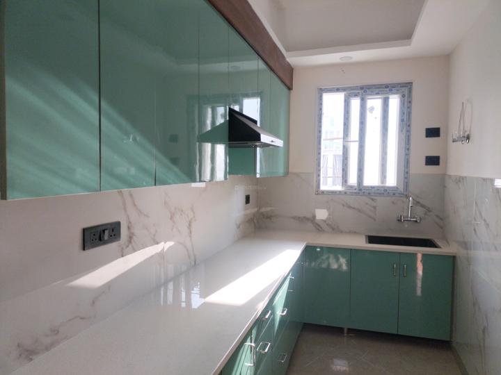 Lal Kuan Main Image 1