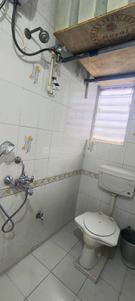 Bathroom Image of 900 Sq.ft 2 BHK Apartment / Flat for rent in Yerawada Pune for Rs. 29000