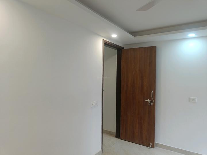 Saket Bedroom 1