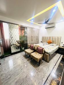 3.5 BHK Flat