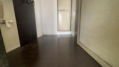 Bathroom Image of 660 Sq.ft 1 BHK Apartment / Flat for rent in Bhagwati Neelkanth Heights, Kalamboli Navi Mumbai for Rs. 20000