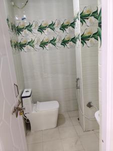 Bathroom Image of 1500 Sq.ft 3 BHK Apartment / Flat for rent in Vijaya Nagar Colony Hyderabad for Rs. 35000