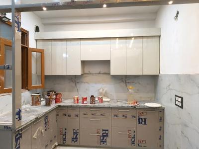 Kitchen Image of 1300 Sq.ft 3 BHK Apartment / Flat for sale in Lal Kuan Ghaziabad for Rs. 5965000