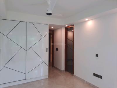 Bedroom Image of 2000 Sq.ft 3 BHK Builder Floor for sale in DLF Phase 1 Gurgaon for Rs. 33000000
