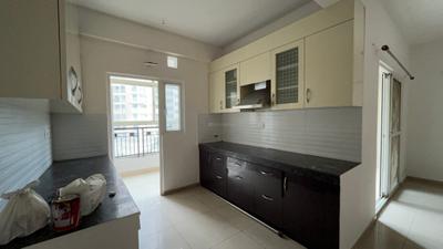 Kitchen Image of 1340 Sq.ft 3 BHK Apartment / Flat for rent in Gulshan Ikebana, Sector 143 Noida for Rs. 32000
