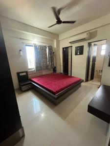 Bedroom Image of 990 Sq.ft 2 BHK Apartment / Flat for rent in Science City Ahmedabad for Rs. 26000