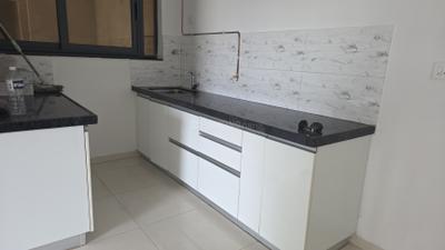Kitchen Image of 710 Sq.ft 1.5 BHK Apartment / Flat for sale in Amanora Gold Towers 44 45 And 46, Hadapsar Pune for Rs. 9500000