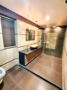 Image of 3150 Sq.ft 4 BHK Apartment / Flat for rent in Gala Imperia, Gurukul, Ahmedabad for Rs. 150000