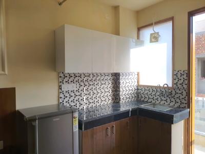 Kitchen Image of 500 Sq.ft 1 RK Apartment / Flat for rent in DLF Pink Town House, DLF Phase 3 Gurgaon for Rs. 23000