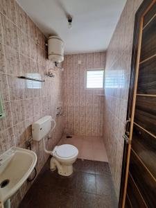 Bathroom Image of 680 Sq.ft 1 RK Builder Floor for rent in Hulimavu Bengaluru for Rs. 13000