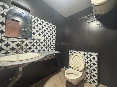 Image of 1300 Sq.ft 2 BHK Apartment / Flat for rent in Richmond Town, Bengaluru for Rs. 80000