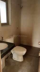 Bathroom Image of 850 Sq.ft 2 BHK Apartment / Flat for sale in Kalpataru Paramount, Thane West Thane for Rs. 16500000